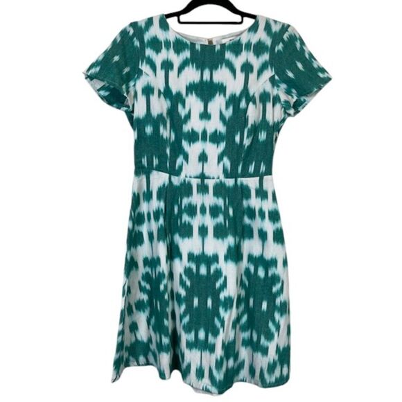 Vineyard Vines Dresses & Skirts - Vineyard Vines Fit and Flare Ikat Green and White Linen Look Cotton Dress Size 2
